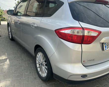 Серый Форд Си-Макс, объемом двигателя 2 л и пробегом 280 тыс. км за 10000 $, фото 4 на Automoto.ua