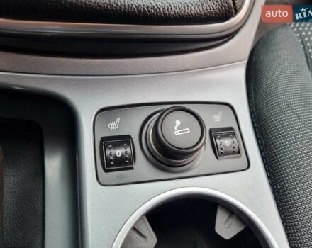 Серый Форд Си-Макс, объемом двигателя 1 л и пробегом 136 тыс. км за 6950 $, фото 22 на Automoto.ua