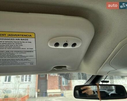 Сірий Форд Сі-Макс, об'ємом двигуна 2 л та пробігом 108 тис. км за 10000 $, фото 9 на Automoto.ua