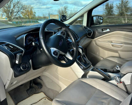 Сірий Форд Сі-Макс, об'ємом двигуна 2 л та пробігом 82 тис. км за 13000 $, фото 10 на Automoto.ua