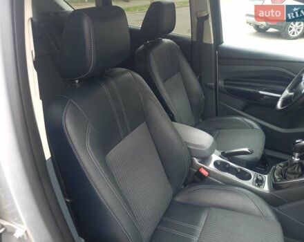 Серый Форд Си-Макс, объемом двигателя 2 л и пробегом 243 тыс. км за 10100 $, фото 21 на Automoto.ua