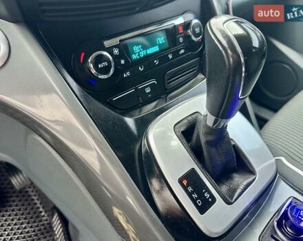 Сірий Форд Сі-Макс, об'ємом двигуна 2 л та пробігом 285 тис. км за 9300 $, фото 12 на Automoto.ua