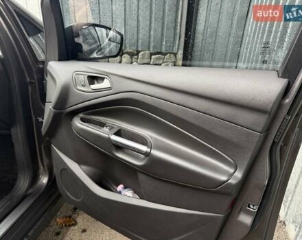 Сірий Форд Сі-Макс, об'ємом двигуна 2 л та пробігом 108 тис. км за 10000 $, фото 22 на Automoto.ua