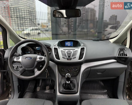 Форд Сі-Макс 2014 у Києві на Automoto.ua Сірий Форд Сі-Макс, об'ємом двигуна 1.56 л та пробігом 220 тис. км за 8900 $, фото 20 на Automoto.ua