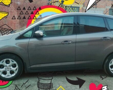 Серый Форд Си-Макс, объемом двигателя 1.6 л и пробегом 115 тыс. км за 9000 $, фото 2 на Automoto.ua