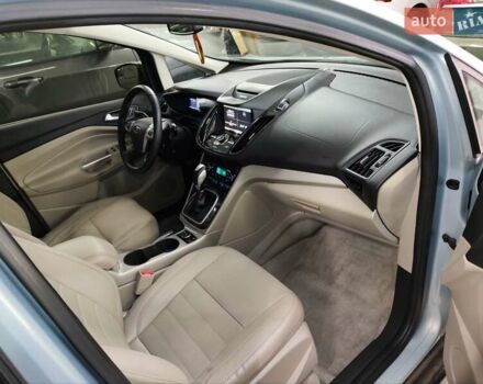 Серый Форд Си-Макс, объемом двигателя 2 л и пробегом 311 тыс. км за 10500 $, фото 5 на Automoto.ua