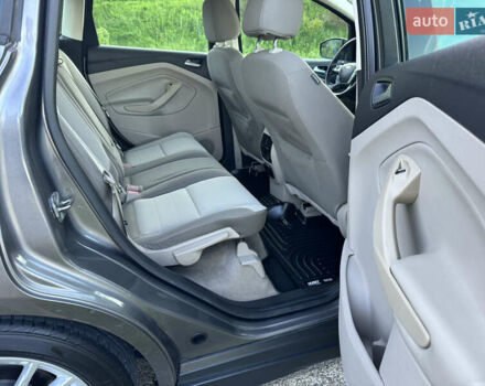 Сірий Форд Сі-Макс, об'ємом двигуна 2 л та пробігом 111 тис. км за 10700 $, фото 28 на Automoto.ua