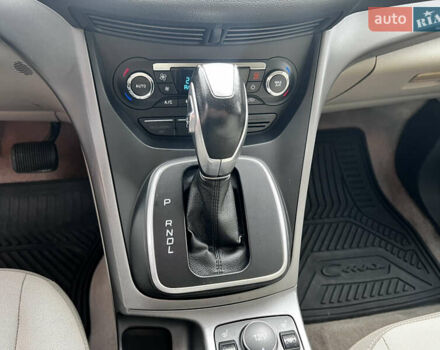 Серый Форд Си-Макс, объемом двигателя 2 л и пробегом 206 тыс. км за 9600 $, фото 34 на Automoto.ua