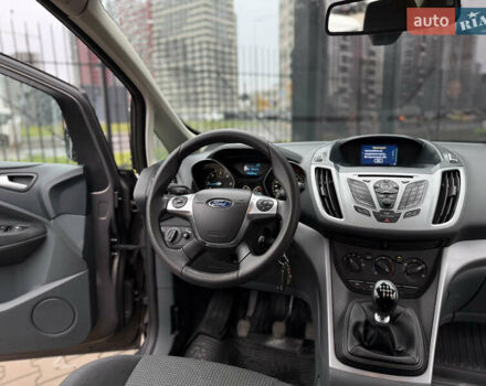 Форд Сі-Макс 2014 у Києві на Automoto.ua Сірий Форд Сі-Макс, об'ємом двигуна 1.56 л та пробігом 220 тис. км за 8900 $, фото 18 на Automoto.ua