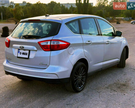 Форд Сі-Макс 2014 у Харкові на Automoto.ua Сірий Форд Сі-Макс, об'ємом двигуна 2 л та пробігом 117 тис. км за 12500 $, фото 4 на Automoto.ua