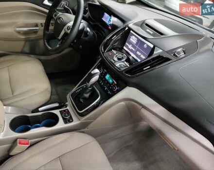 Серый Форд Си-Макс, объемом двигателя 2 л и пробегом 311 тыс. км за 10500 $, фото 2 на Automoto.ua