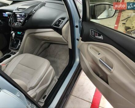 Серый Форд Си-Макс, объемом двигателя 2 л и пробегом 311 тыс. км за 10500 $, фото 3 на Automoto.ua