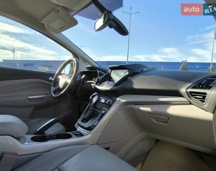 Серый Форд Си-Макс, объемом двигателя 2 л и пробегом 128 тыс. км за 11000 $, фото 26 на Automoto.ua