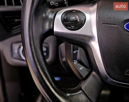 Сірий Форд Сі-Макс, об'ємом двигуна 2 л та пробігом 164 тис. км за 8900 $, фото 21 на Automoto.ua