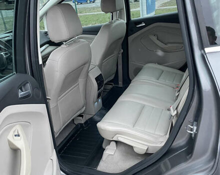 Серый Форд Си-Макс, объемом двигателя 2 л и пробегом 210 тыс. км за 14350 $, фото 13 на Automoto.ua