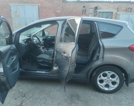 Серый Форд Си-Макс, объемом двигателя 1.6 л и пробегом 115 тыс. км за 9000 $, фото 7 на Automoto.ua