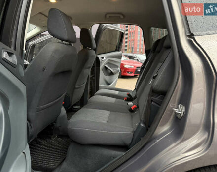 Форд Сі-Макс 2014 у Києві на Automoto.ua Сірий Форд Сі-Макс, об'ємом двигуна 1.56 л та пробігом 220 тис. км за 8900 $, фото 24 на Automoto.ua