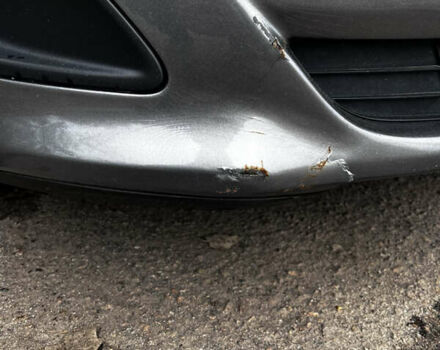 Серый Форд Си-Макс, объемом двигателя 2 л и пробегом 206 тыс. км за 9600 $, фото 5 на Automoto.ua