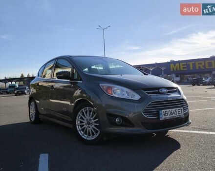 Серый Форд Си-Макс, объемом двигателя 2 л и пробегом 128 тыс. км за 11000 $, фото 4 на Automoto.ua