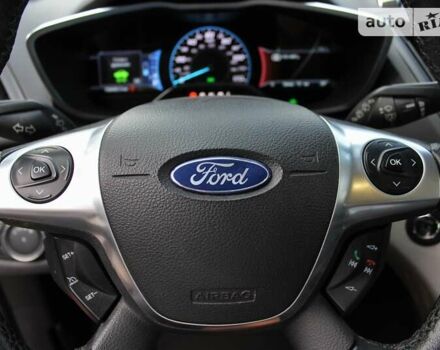 Сірий Форд Сі-Макс, об'ємом двигуна 2 л та пробігом 159 тис. км за 12300 $, фото 37 на Automoto.ua
