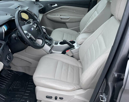 Серый Форд Си-Макс, объемом двигателя 2 л и пробегом 210 тыс. км за 14350 $, фото 11 на Automoto.ua