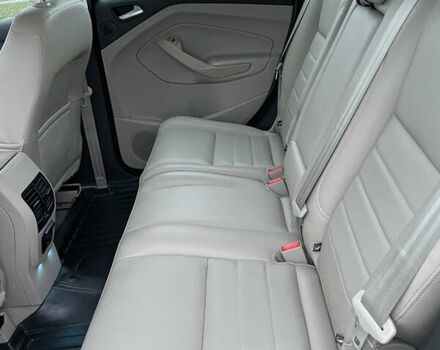 Серый Форд Си-Макс, объемом двигателя 2 л и пробегом 210 тыс. км за 14350 $, фото 12 на Automoto.ua