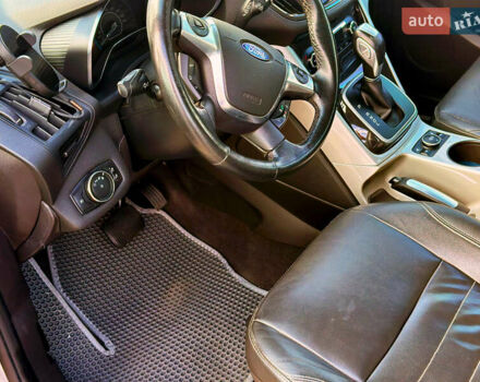 Форд Сі-Макс 2014 у Харкові на Automoto.ua Сірий Форд Сі-Макс, об'ємом двигуна 2 л та пробігом 117 тис. км за 12500 $, фото 11 на Automoto.ua