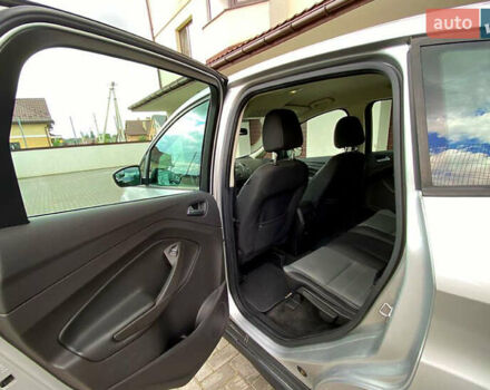 Серый Форд Си-Макс, объемом двигателя 2 л и пробегом 250 тыс. км за 10500 $, фото 6 на Automoto.ua