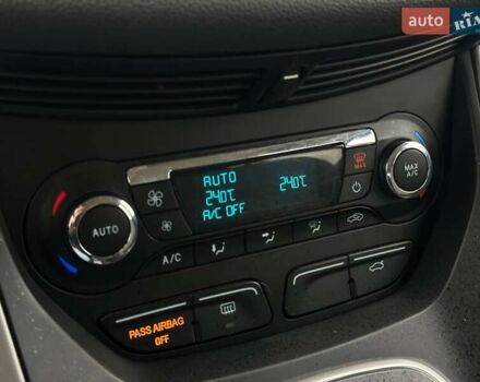 Серый Форд Си-Макс, объемом двигателя 2 л и пробегом 181 тыс. км за 10000 $, фото 15 на Automoto.ua