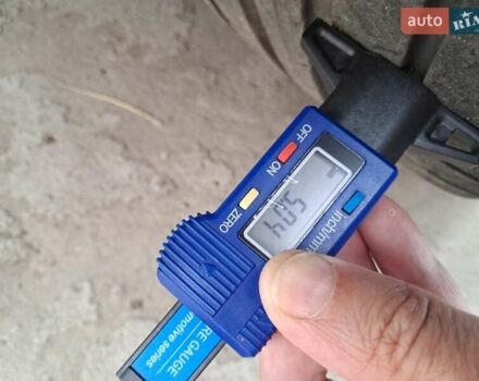 Серый Форд Си-Макс, объемом двигателя 2 л и пробегом 119 тыс. км за 12199 $, фото 51 на Automoto.ua