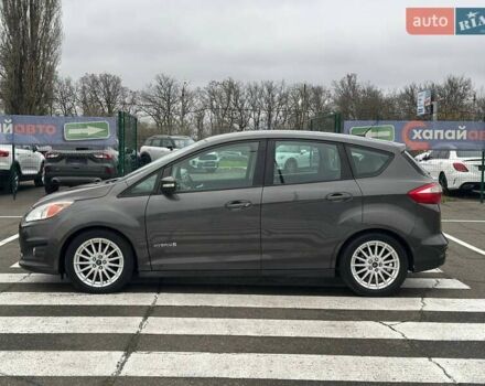 Серый Форд Си-Макс, объемом двигателя 2 л и пробегом 181 тыс. км за 10000 $, фото 6 на Automoto.ua