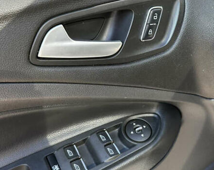 Серый Форд Си-Макс, объемом двигателя 2 л и пробегом 167 тыс. км за 12000 $, фото 13 на Automoto.ua