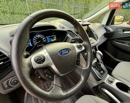 Серый Форд Си-Макс, объемом двигателя 2 л и пробегом 110 тыс. км за 11200 $, фото 28 на Automoto.ua