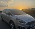 Серый Форд Си-Макс, объемом двигателя 2 л и пробегом 263 тыс. км за 14300 $, фото 1 на Automoto.ua