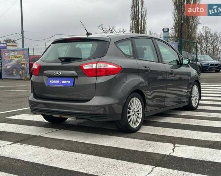 Серый Форд Си-Макс, объемом двигателя 2 л и пробегом 181 тыс. км за 10000 $, фото 4 на Automoto.ua