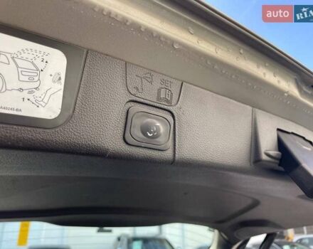 Сірий Форд Сі-Макс, об'ємом двигуна 2 л та пробігом 173 тис. км за 11500 $, фото 17 на Automoto.ua