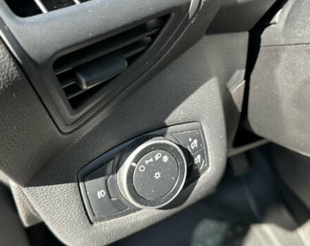 Серый Форд Си-Макс, объемом двигателя 2 л и пробегом 167 тыс. км за 12000 $, фото 14 на Automoto.ua