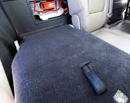 Сірий Форд Сі-Макс, об'ємом двигуна 2 л та пробігом 221 тис. км за 12764 $, фото 16 на Automoto.ua