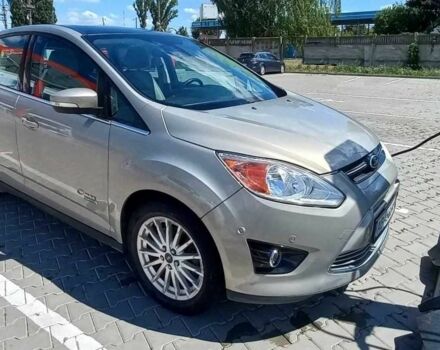 Сірий Форд Сі-Макс, об'ємом двигуна 2 л та пробігом 221 тис. км за 12764 $, фото 3 на Automoto.ua