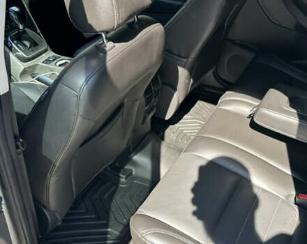 Серый Форд Си-Макс, объемом двигателя 2 л и пробегом 167 тыс. км за 12000 $, фото 10 на Automoto.ua