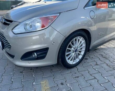 Сірий Форд Сі-Макс, об'ємом двигуна 2 л та пробігом 173 тис. км за 11500 $, фото 1 на Automoto.ua