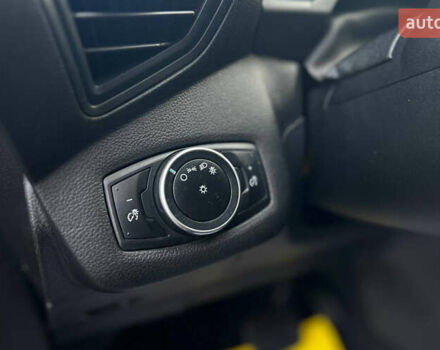 Сірий Форд Сі-Макс, об'ємом двигуна 2 л та пробігом 260 тис. км за 10800 $, фото 11 на Automoto.ua