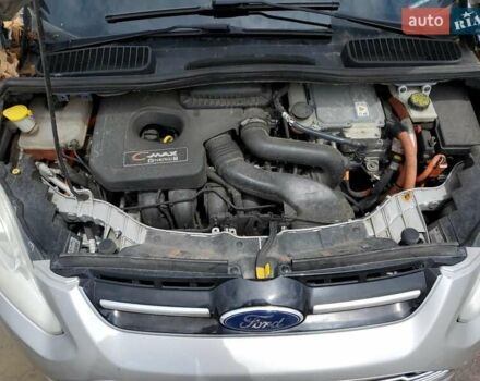 Серый Форд Си-Макс, объемом двигателя 2 л и пробегом 132 тыс. км за 3000 $, фото 10 на Automoto.ua