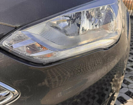 Серый Форд Си-Макс, объемом двигателя 1.5 л и пробегом 55 тыс. км за 12000 $, фото 11 на Automoto.ua