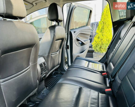Сірий Форд Сі-Макс, об'ємом двигуна 2 л та пробігом 240 тис. км за 13400 $, фото 16 на Automoto.ua