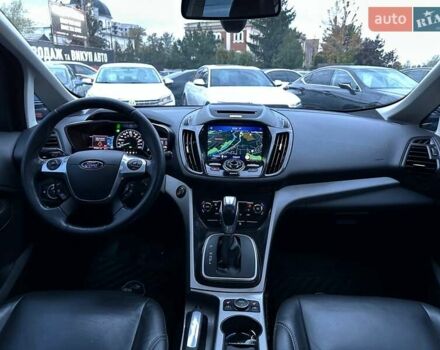 Серый Форд Си-Макс, объемом двигателя 2 л и пробегом 180 тыс. км за 12700 $, фото 22 на Automoto.ua