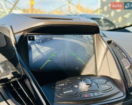 Сірий Форд Сі-Макс, об'ємом двигуна 2 л та пробігом 240 тис. км за 13400 $, фото 33 на Automoto.ua