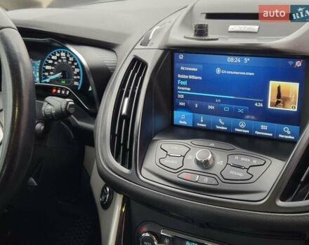 Сірий Форд Сі-Макс, об'ємом двигуна 2 л та пробігом 165 тис. км за 13500 $, фото 6 на Automoto.ua