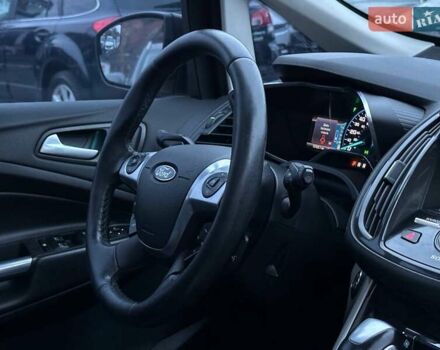 Серый Форд Си-Макс, объемом двигателя 2 л и пробегом 180 тыс. км за 12700 $, фото 25 на Automoto.ua