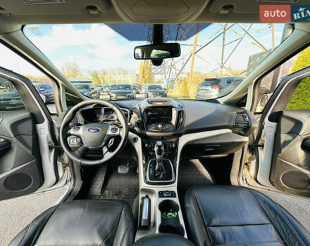 Сірий Форд Сі-Макс, об'ємом двигуна 2 л та пробігом 240 тис. км за 13400 $, фото 20 на Automoto.ua